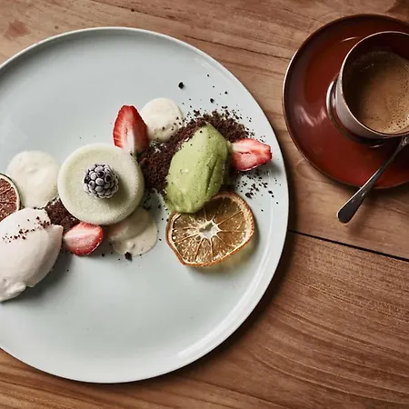 Bold Campus Hotel 3*