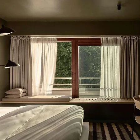 Bold Campus 3*