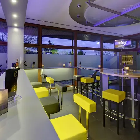 Bold Campus 酒店 陶努斯的孔宁斯泰因